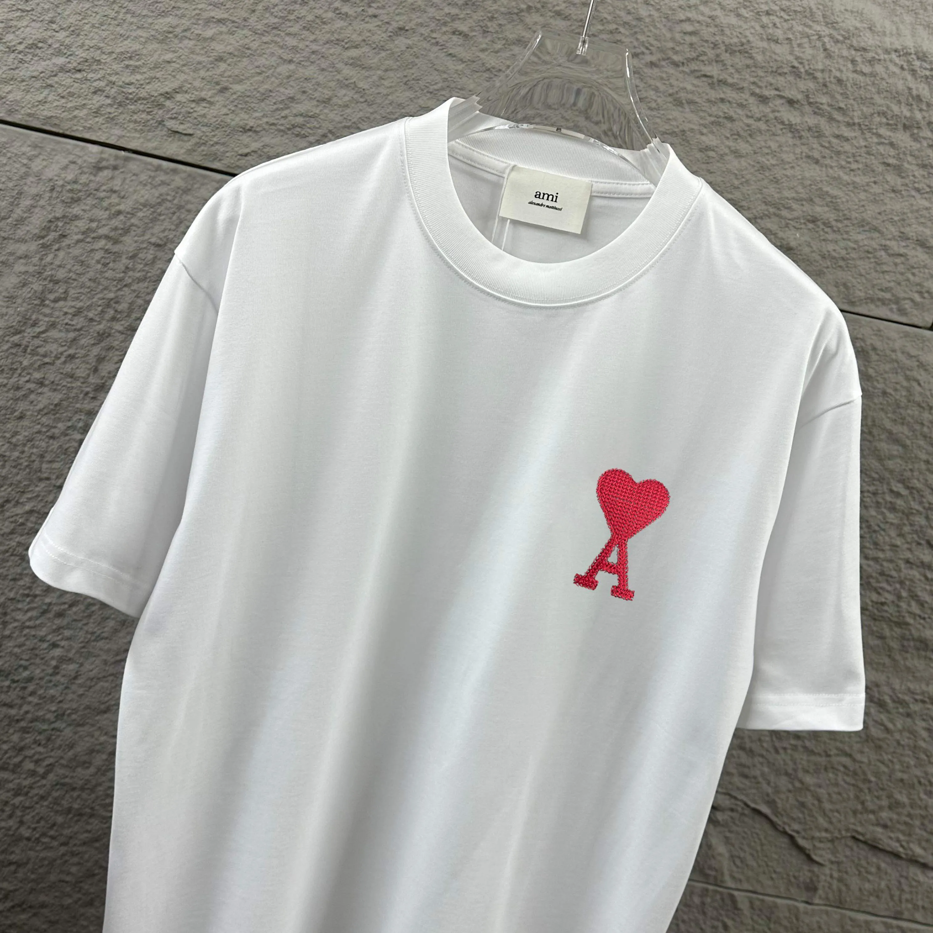 Ami Love 2026 Spring and Summer Style Classic simple three-dimensional big love embroidered personalized logo Customized double yarn plain cotton fabric Short-sleeved T-shirt Men and women Same Style Color: Black White Flower Gray Size: S (90-130 pounds) M (120-150 pounds) L (140-165 pounds) XL (160-180 pounds) XXL (180-210 pounds)